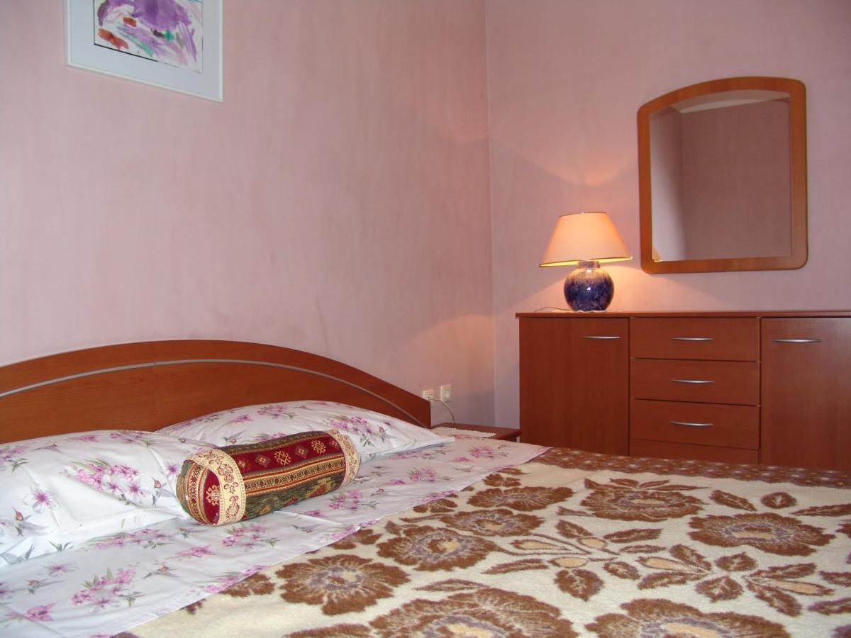 Apartments Bozica Krk Town Eksteriør bilde